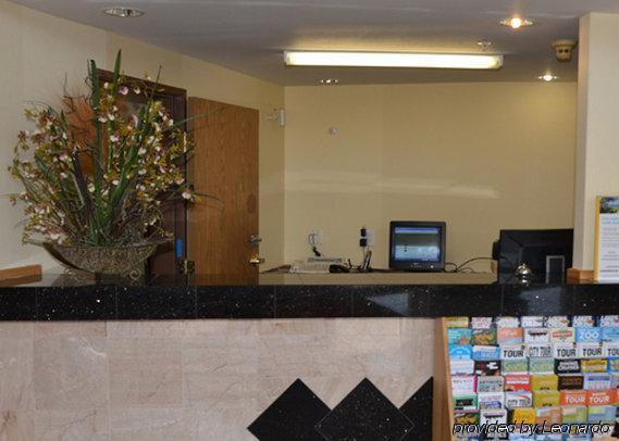 Econo Lodge Federal Way Interior photo